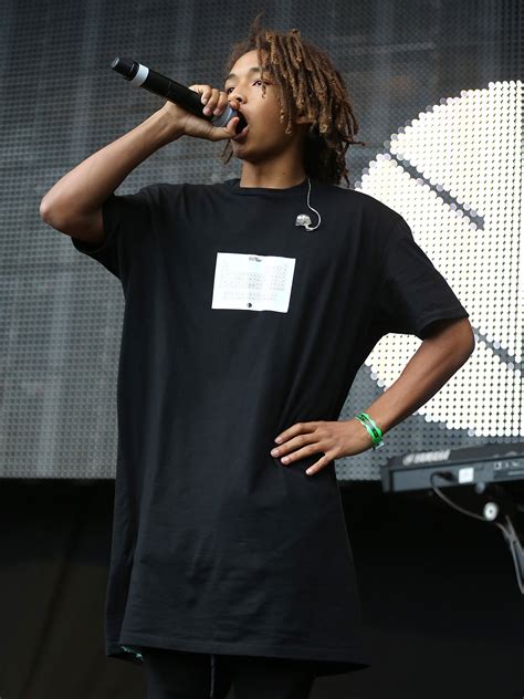 Jaden Smith Isnt Threatening Transgender Territory In Fact Hes A