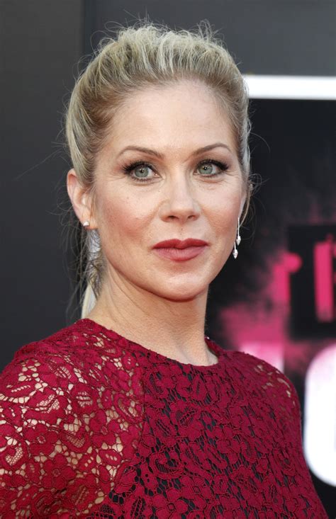 Christina Applegate Says She Cant Act On Camera Anymore After Ms Diagnosis “it F—ing Sucks”