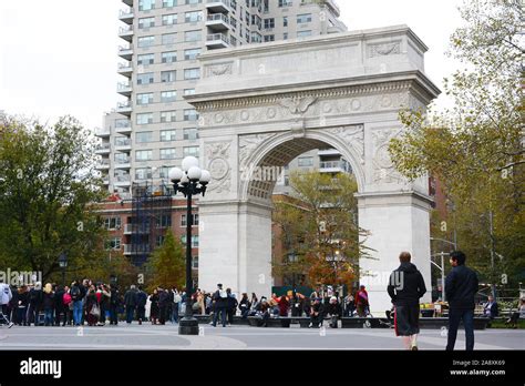 New York Ny 05 Nov 2019 Washington Square Arch A Marble Roman