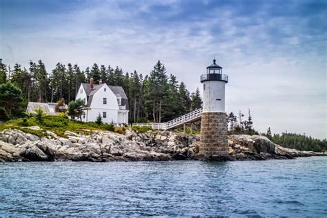 There Are Many Incredible Coastal Towns In Maine But Why Not Look