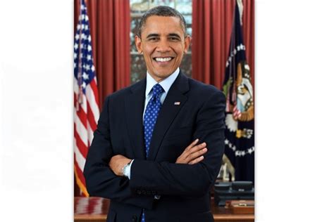 Official photographic portrait of us president barack obama (born 4 august 1961; White House releases new official portrait of Obama