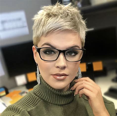 Pixie Cuts For Women Over 50