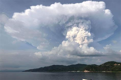 The first step is to take a boat across the large lake for about 20 minutes, landing. The ANC Brief: Taal Volcano unrest | ABS-CBN News
