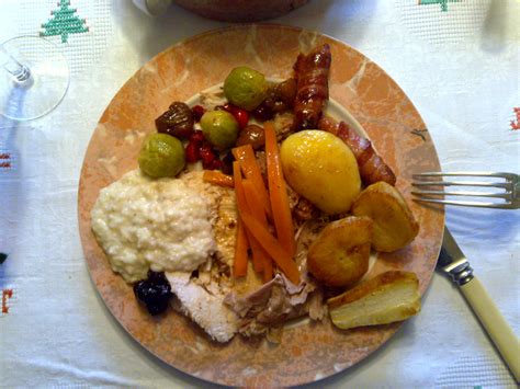 It's a small place so has a friendly and personal feel and of course we know the. File:Christmas lunch in the United Kingdom.jpg - Wikipedia