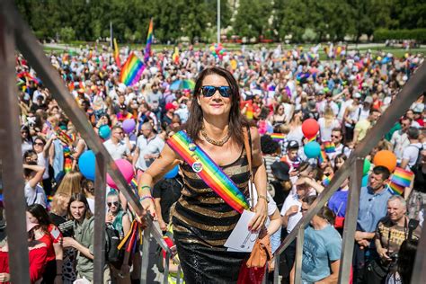 Baltic Pride Attracts Record Number Of People In Vilnius Photos Lrt