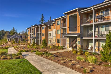 Suburban Seattle Apartment Complex Sells In One Of Areas Priciest