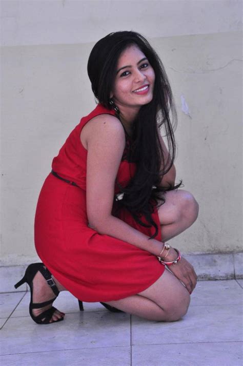 telugu movie lajja actress madhumitha latest pressmeet photos