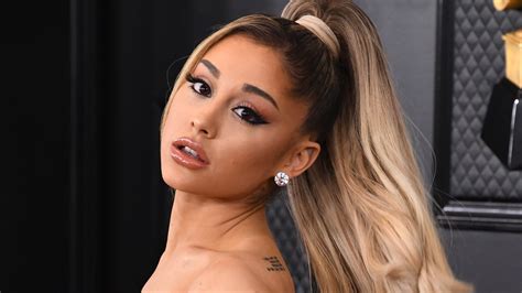 Ariana Grande Brought Back Her Iconic Ponytail And Fans Are Excited