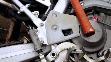 The rear shock on crf250l is way to soft, instead of using a lot of money buying a aftermarket one or a replacement spring, i modified the original shock. CRF250L Rear Shock Preload Adjustment - YouTube