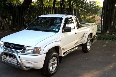 2004 Toyota Hilux 27 Legend 35 4x4 Cars For Sale In Gauteng R 167