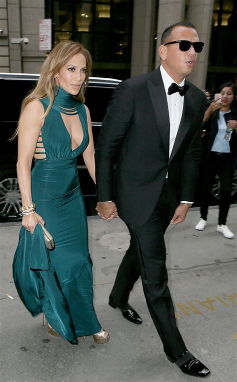 Jennifer Lopez And Alex Rodriguez Are Relationshipgoals At Their First