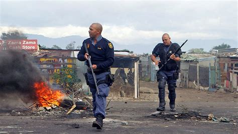 Trees and shrubs in this website. Residents say SAPS to blame for Mitchells Plain violence