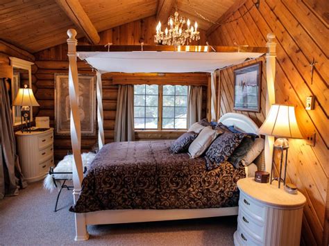 The original lake home & cabin show is back at the delta center in milwaukee this weekend. Log Cabin Living: Lake View Cabin and Woodsy Retreat | Log ...