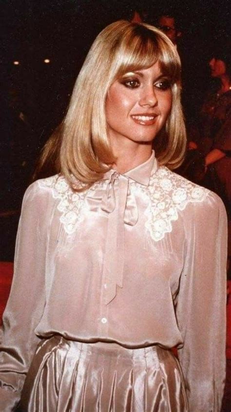 ~ Olivia Newton John ~ Olivia Newton John Olivia Newton John Young Hottest Female Celebrities