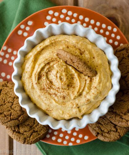 Youll Want To Spread This 5 Ingredient Pumpkin Dip On Everything