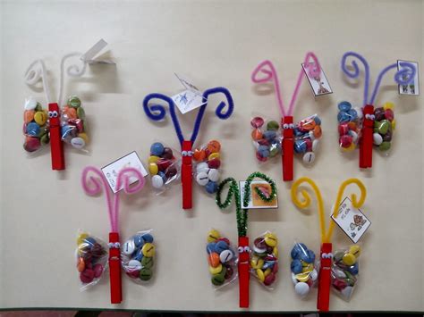Educación Infantil Un Regalo Para El Dia Del NiÑo Crafts For Kids