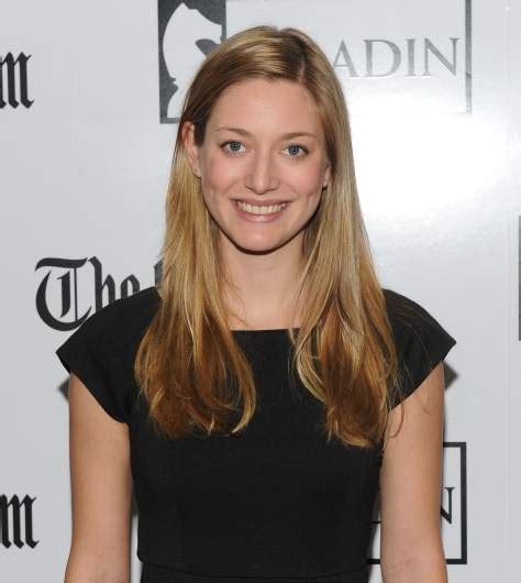 Zoe Perry 5 Fast Facts You Need To Know