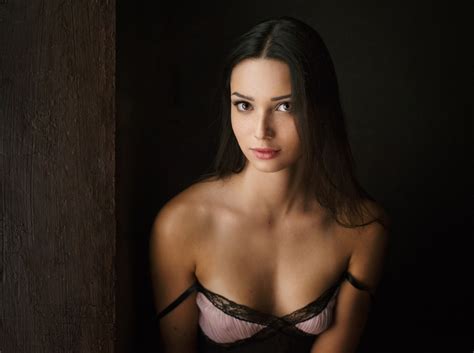 Wallpaper Women Maxim Maximov Bare Shoulders Portrait Cleavage 2048x1529 Motta123