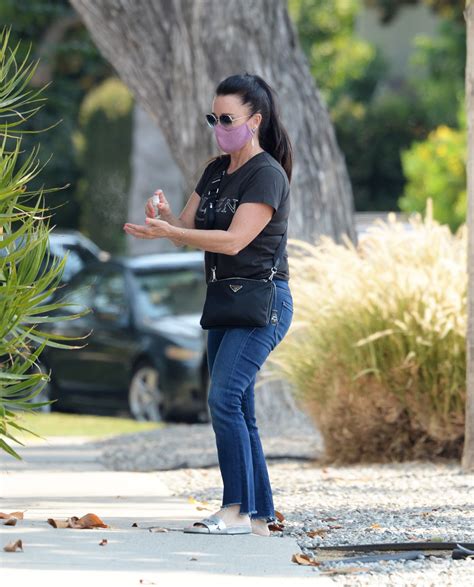 • kyle richards says she was upset at dorit kemsley for saying she saved kyle's nyfw show and teddi 80 541 просмотр 80 тыс. KYLE RICHARDS Out Shopping in Los Angeles 08/20/2020 ...