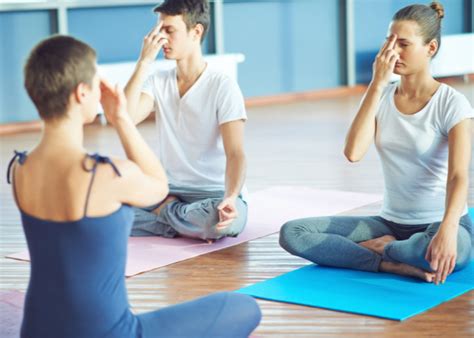 3 Reasons Why You Should Become A Yoga Therapist