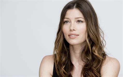 Download Wallpaper Smile Actress Jessica Biel Section Girls In Resolution X