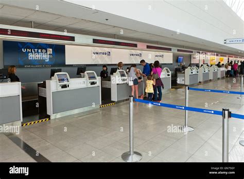 United Airlines ticket counter at BWI International airport - USA Stock