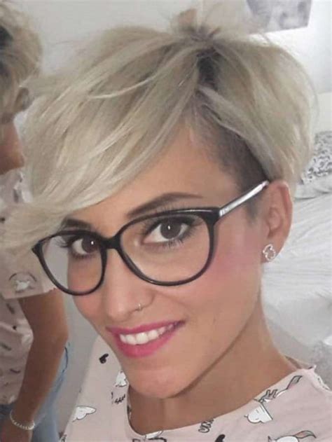 Home » short hairstyles » 9 short layered hairstyles for fall. Sonia Short Hairstyles - 9