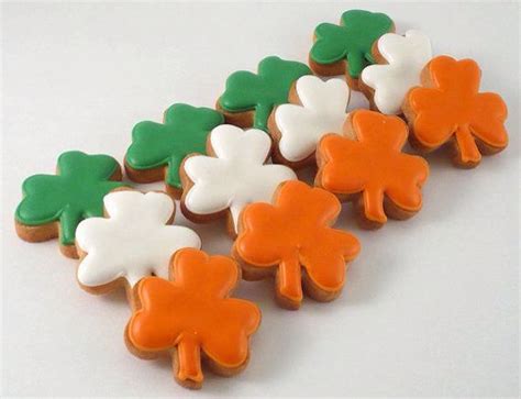 List of flags used in northern ireland. Shamrock irish flag cookies. (With images) | St patrick's ...