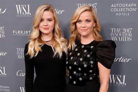 Reese Witherspoon And Daughter Ava Phillippe Gave Us Another Uncanny Look Alike Photo