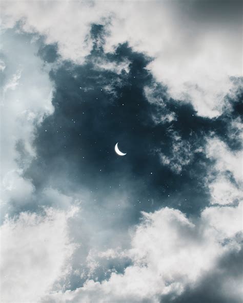 38 Aesthetic Clouds Wallpaper With Moon Caca Doresde