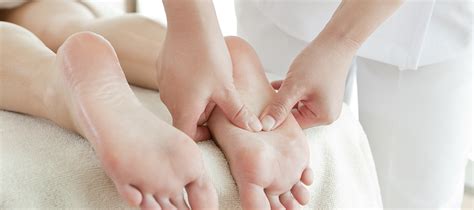 Adding Reflexology To Your Massage