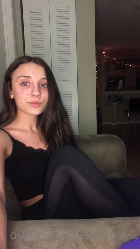 daddysdestinyxo role play the mean girl in high school invites you over and makes you her foot