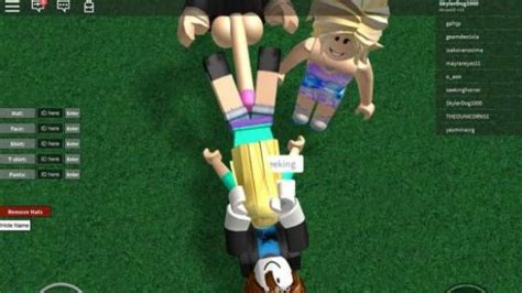 La compañía ha expulsado a varios jugadores que se unieron para emular una violación en grupo con el personaje de una niña de siete años. Polémica por una 'violación grupal' al avatar de una niña ...