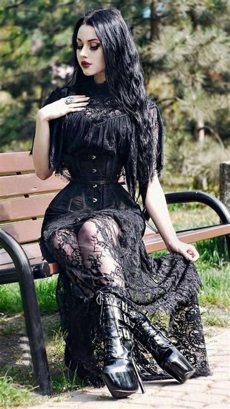 pin by spiro sousanis on contesa goth outfits gothic outfits goth beauty