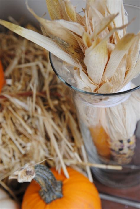 Welcome to this wonderful collection of haystacks! Front Porch Outdoor Decor for Fall {hello, Chili Peppers ...