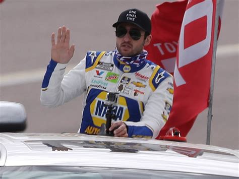 Oscar nominated juno star elliot page is smiling broadly in a shirtless picture by the pool he posted on instagram today. Dawsonville celebrates Chase Elliott's historic champio ...