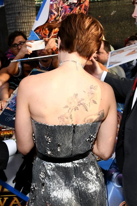 Scarlett Johanssons Back Tattoo Popsugar Celebrity Uk