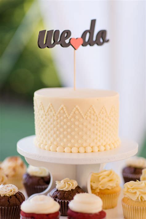Single Tier Buttercream Cake Mini Wedding Cakes Tiered Wedding Cake
