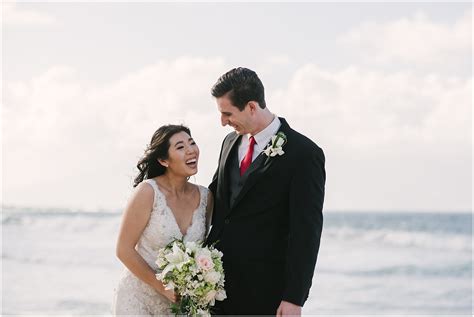 Maui Beach Wedding At Ironwoods Beach Hawaii Wedding Photographer Naomi Levit Photography