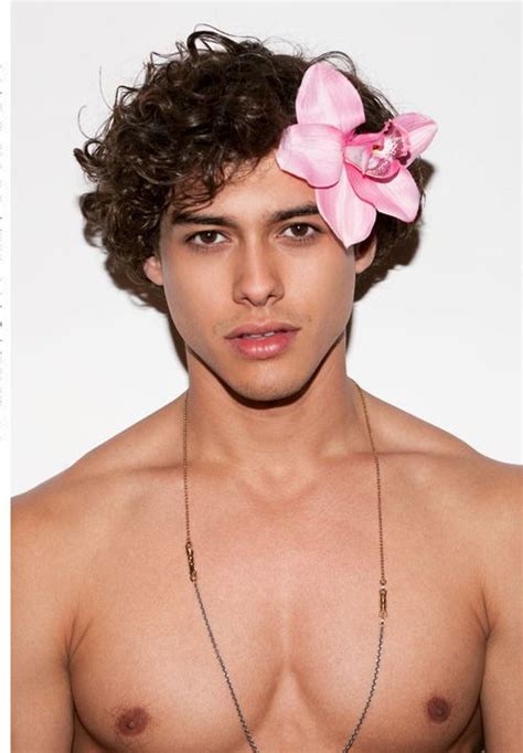 Rodrigo Braga Model Profile Photos And Latest News