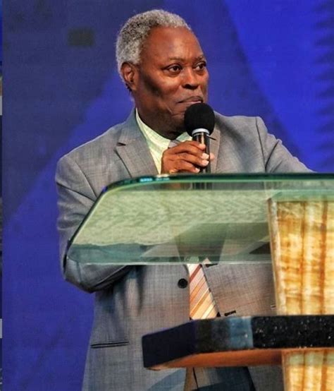 Stvarna vrijednost imovine vlasnika poduzeća, iskazana kao razlika koja preostane kada se od stvarne vrijednosti aktive poduzeća odbiju svi dugovi. Pastor Kumuyi@79 Happy birthday Dr. Williams kumuyi ...