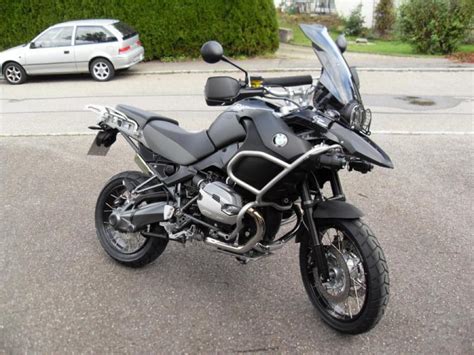 Unfortunately mine has not been manufactured yet and probably they only had 1 of the bmw hard cases so i had to order the other one, something about me bringing it back so they can do the locks too. 2012 BMW R1200GS Adventure Triple Black - Moto.ZombDrive.COM