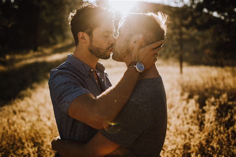 Gay Couple Kissing Hd