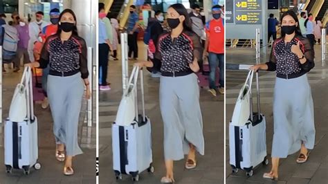 Actress Nivetha Pethuraj Papped At Rgiahyd Nivetha Spotted At Airport
