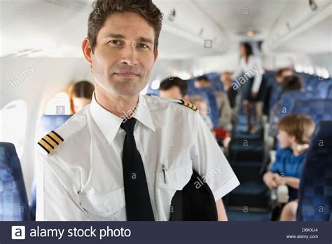 Cabin For Pilot Or Captain Hi Res Stock Photography And Images Alamy