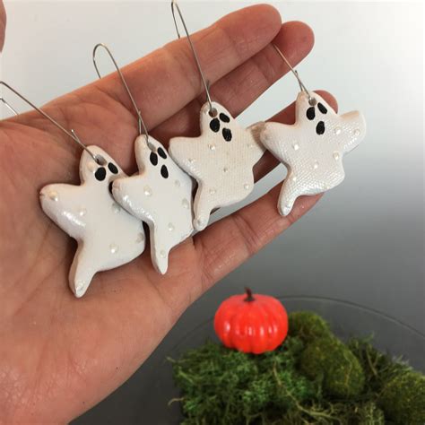 4 Halloween Ghost Ornaments Spooky Home Decor Cute Ghost Ornaments