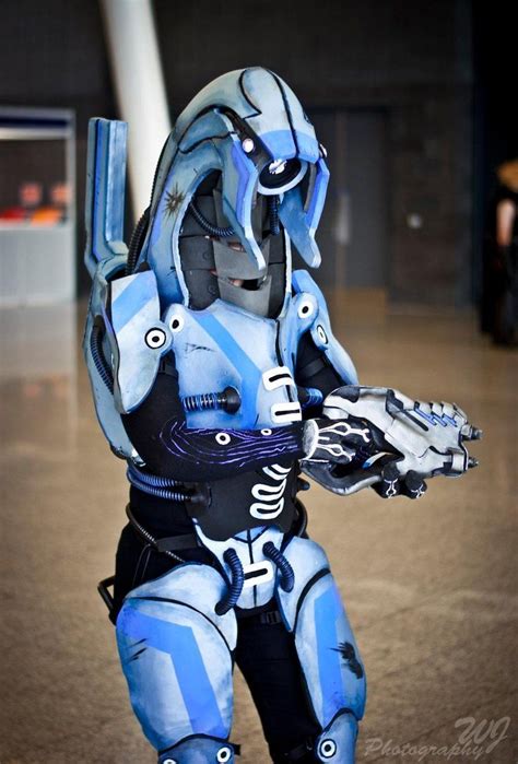 Geth Mass Effect Cosplay Mcm October 2012 By Pixelmecha On Deviantart