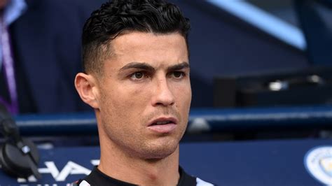 Watch Sports Clip La Cara De Cristiano Ronaldo En El Banco Es Un Poema Desolador