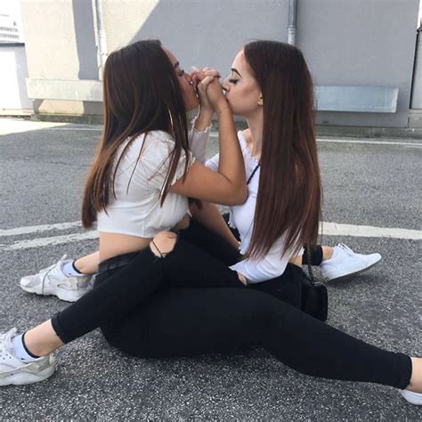 Are U In Love From Kiss Girls Tumblr Pic Cute Cute Bff