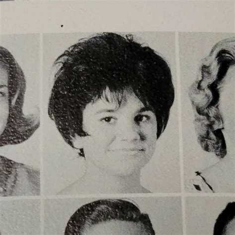 Linda Ronstadt High School Yearbook 1962 58800 Picclick